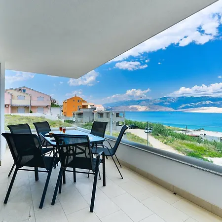 Crowonder Pag View With Amazing Scenery 파그